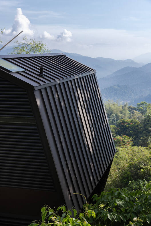 Designing for Deconstruction: A Path Toward Post-Waste Architecture - Image 14 of 15