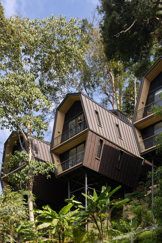 Designing for Deconstruction: A Path Toward Post-Waste Architecture - Image 13 of 15