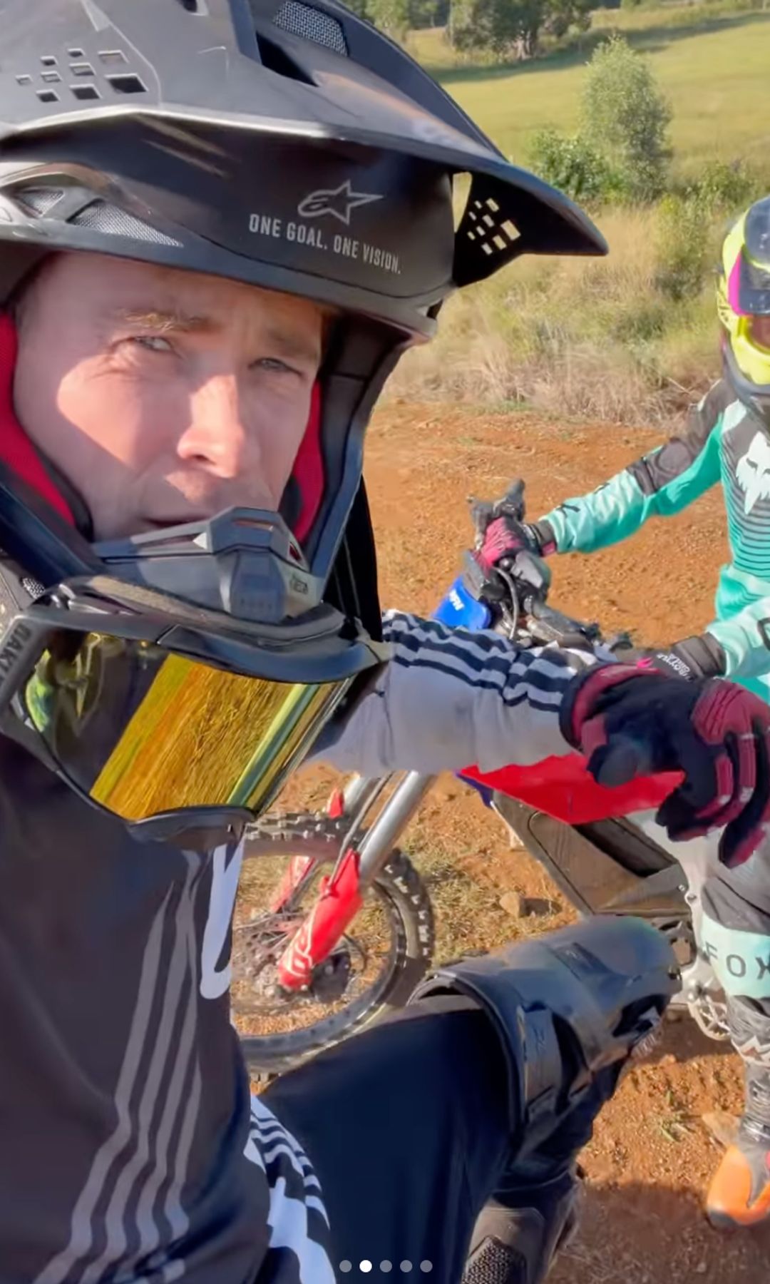 Elsa Pataky and Chris Hemsworth's Daughter India nailed a jaw-dropping dirt bike stunt: 'Thor' dad was wildly impressed