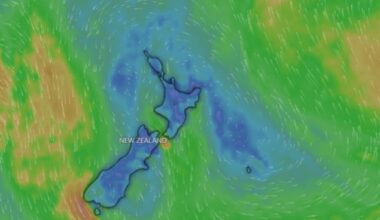 New Zealand weather: Thunderstorms and heavy rain loom before cold snap