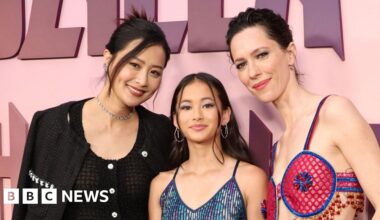'Devastated' Millie Bobby Brown leads Kaylee Hottle tributes - BBC