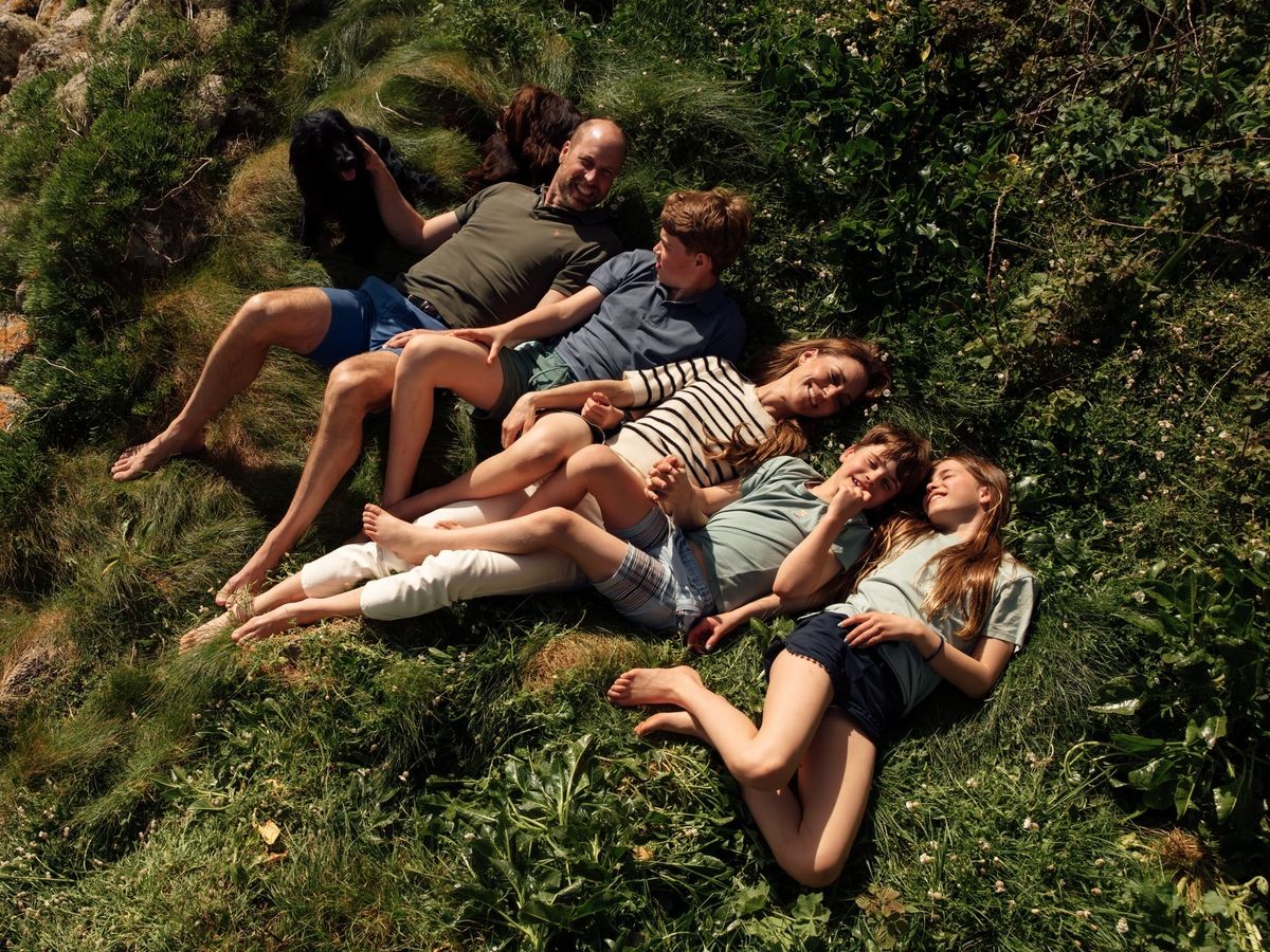 Kate Middleton and Prince William Share Summer Rewind with George, Charlotte and Louis
