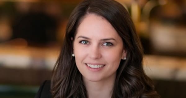 NZ woman named top UK wine waiter