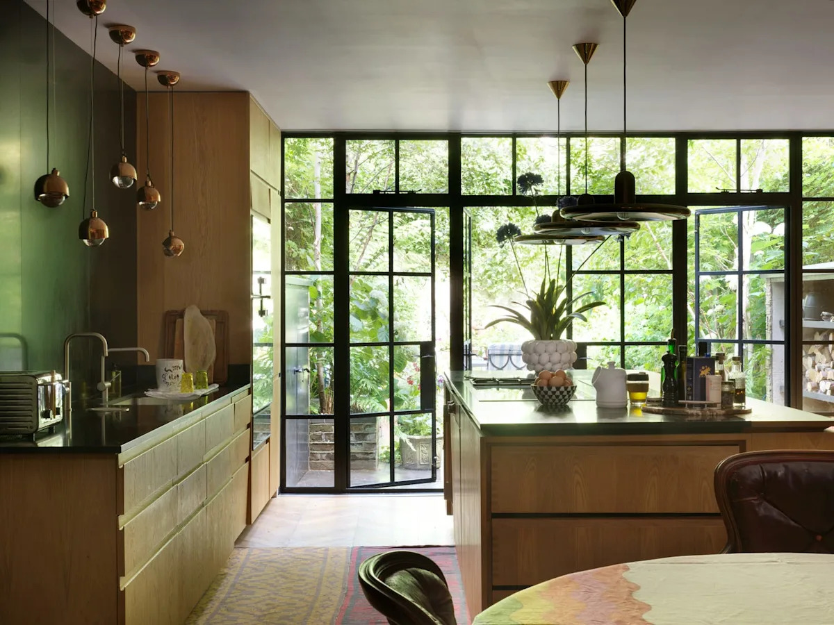 Designers Say These Kitchen Color Trends Are Defining 2026