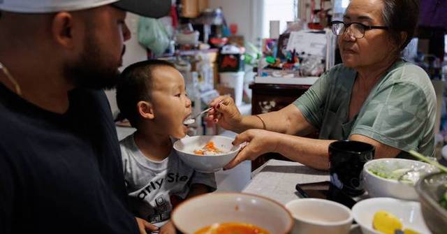Americans rewire their grocery shopping routines while digesting the biggest price jump in 50 years