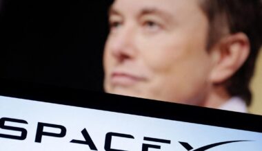 SpaceX looks to compete with the carriers