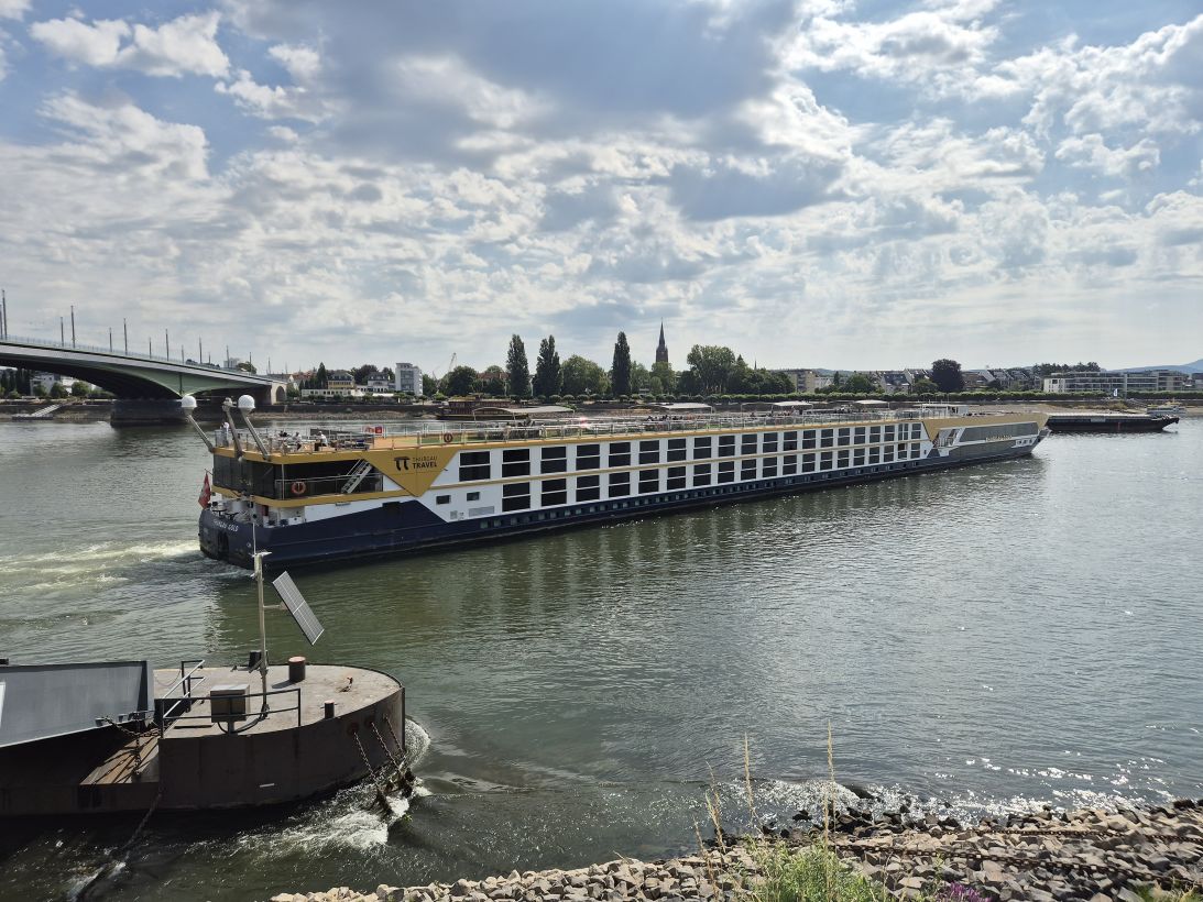A ship is stranded on a sandbar in the Rhine, in Bonn on July 16 2026.