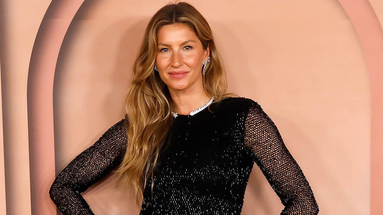 Gisele Bündchen stuns in white bikini, shares rare photos of baby son in Tahiti