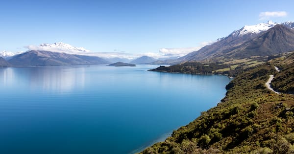Minor injuries after bus crashes near Queenstown