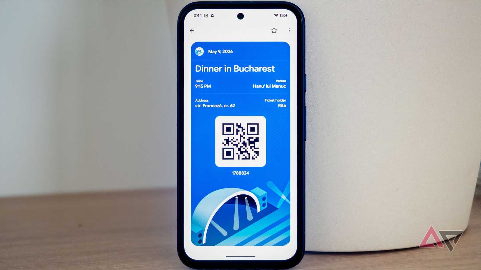 Dinner reservation custom pass in Google Wallet app