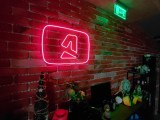 Low-light samples, ultrawide camera (0.5x) - 16mm, f/2.2, ISO 800, 1/10s (2576x1932px) - Samsung Galaxy A27 review