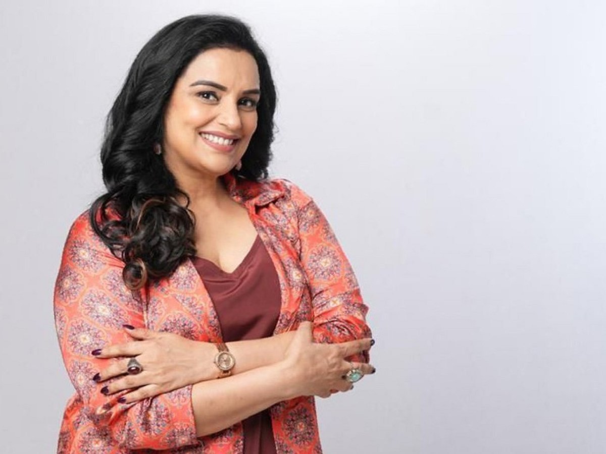 AMMA Leadership Crisis Deepens as Shwetha Menon Challenges Legitimacy of Ad Hoc Committee in Malayalam Film Body