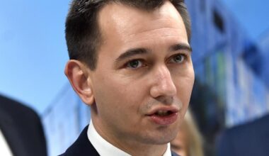Plan for pathology review welcomed