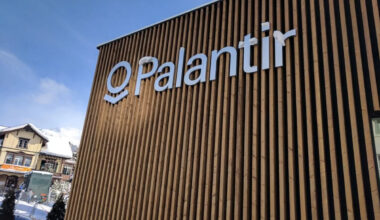 Palantir Jumps 9% on NVIDIA Sovereign-AI Deal, Palo Alto Networks Climbs 4%