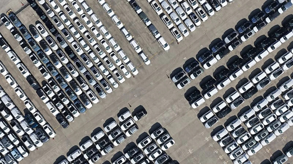 China's June exports surge 27% from a year earlier as AI boom drives strong demand