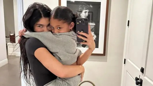 Kylie Jenner Brings Daughter Stormi Along To Work in Sweet BTS Photos