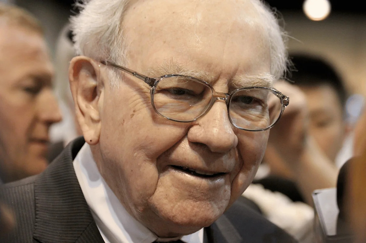Warren Buffett's Berkshire Hathaway Owns Zero Pure-Play AI Stocks. But This 2016 Acquisition Gives It Exposure to the Data Center Boom.