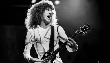 How an 18-Year-Old Kevin Cronin Wrote the Timeless Soft Rock Anthem 'Time for Me to Fly'