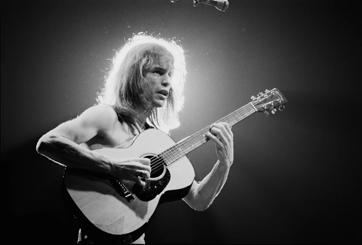 Yes Band's 1974 Rock Song, Lasting Nearly 22 Minutes, Remains a Classic 52 Years Later
