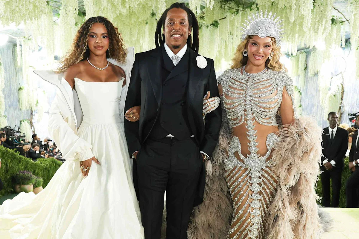 Jay-Z Reacts to Daughter Blue Ivy Joining Him on Stage at 30th Anniversary Concert Series Kickoff (Exclusive)