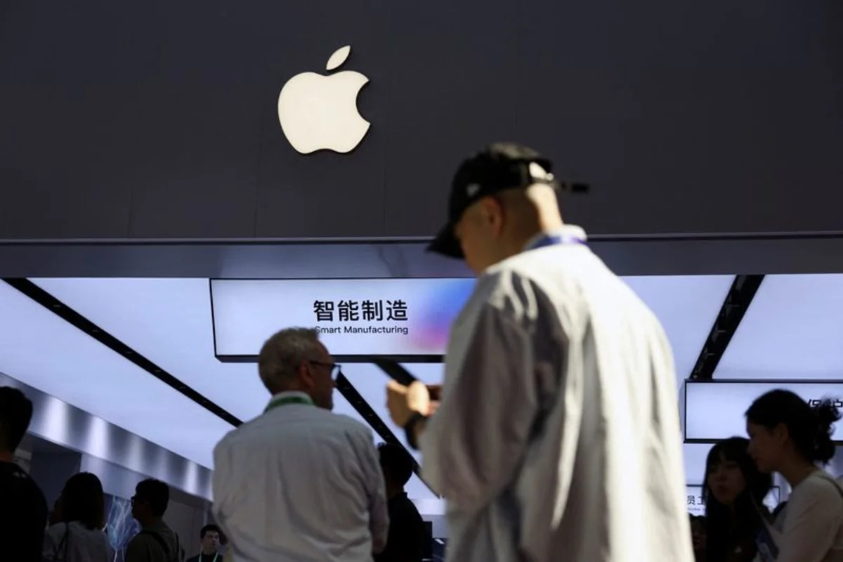 June shipments of foreign branded phones in China jumped 66.3%, CAICT data shows
