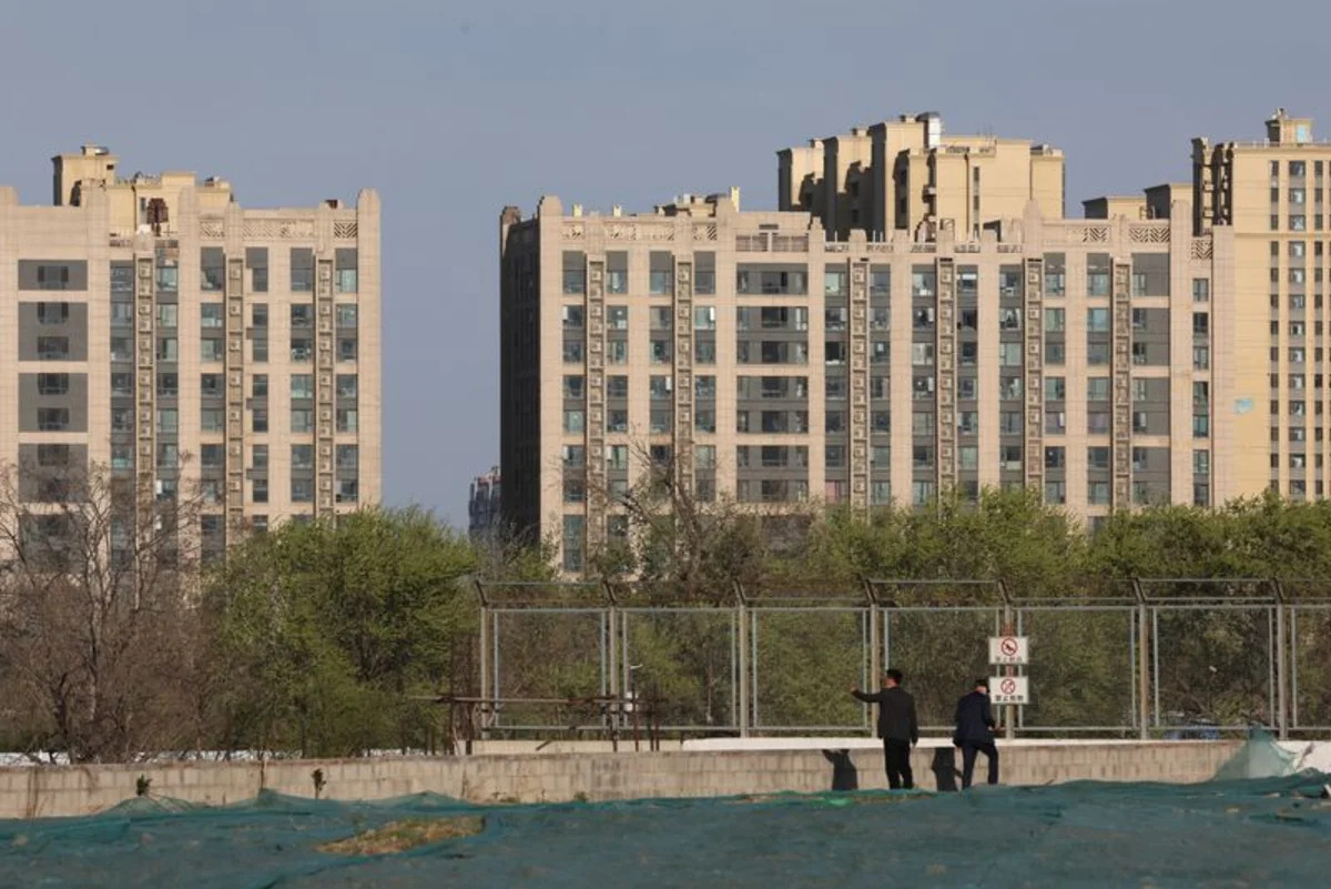 China new home prices fall at slower pace, but recovery doubtful