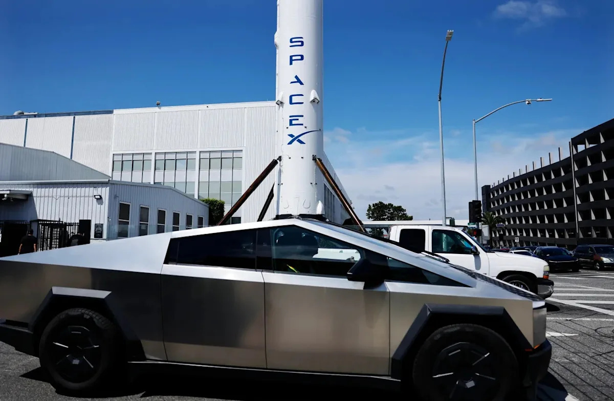 SpaceX Reportedly In Talks To Supply Pentagon With AI Computing Power Worth Billions