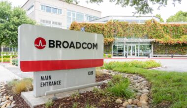Broadcom: OpenAI – And Not Apple – Shows The Positioning Versus Nvidia (NASDAQ:AVGO)
