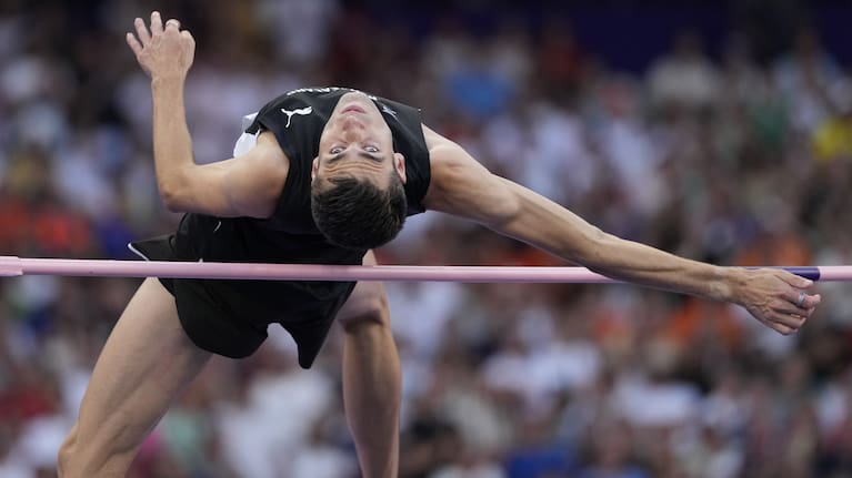 Kerr competes in the men's high jump final at the 2024 Summer Olympics.