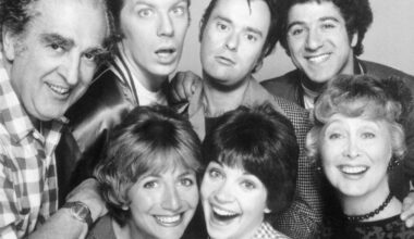 This Laverne & Shirley Star Played His Character's Cousin On Another Happy Days Spinoff