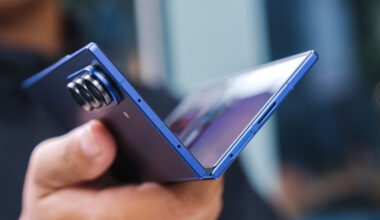 10 Of The Best Foldable Smartphones You Can Buy