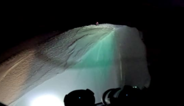 Climber believed dead, found alive after 200m fall on Mt Aspiring