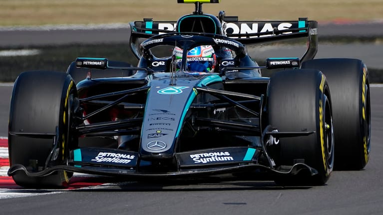 Mercedes driver Andrea Kimi Antonelli of Italy steers his car during the qualifying session for the sprint race at the British F1 Grand Prix, in Silverstone, England, Friday, July 3, 2026.