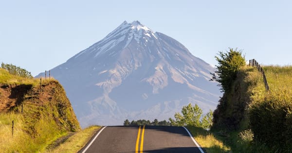 Tourists warned after multiple near-misses at Mt Taranaki photo spot