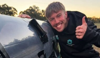 'Tragic loss': Melbourne football player farewelled