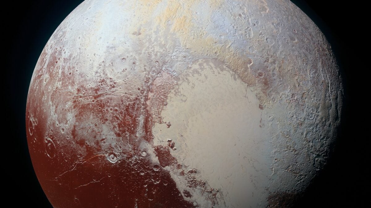 11 Years After Historic Flyby, Scientists Discover Giant Landslides on Pluto