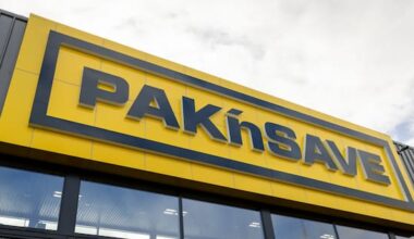 Pak'nSave apologises after searching customer's bag without permission