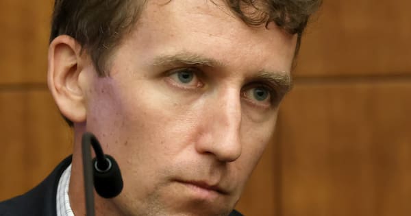 Police describe US father's horror as he realises wife killed their kids