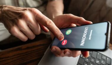 Kiwis targeted by scammers during big life moments