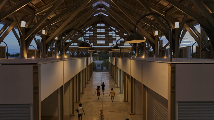 Plaza Luna Vallenata / Tarq Studio  - Image 1 of 32