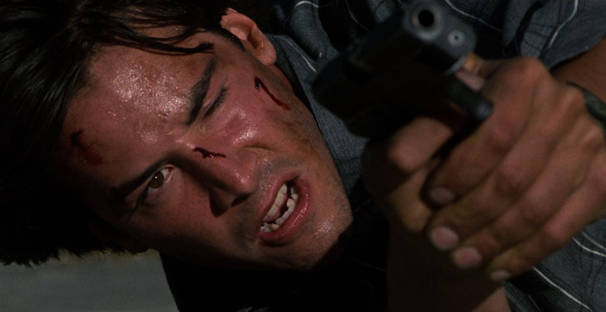 Keanu Reeves as FBI agent Johnny Utah