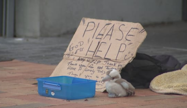 Does NZ have night shelters? PM stands by remark – Labour says 'out of touch'