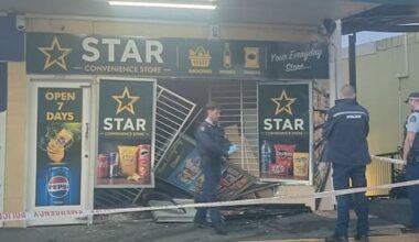 Ram-raider sought after stolen car driven into Glen Eden store