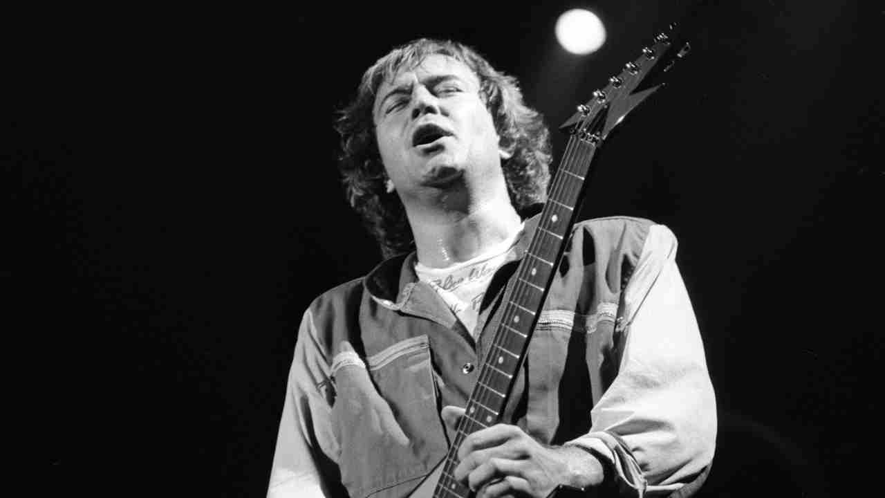 Foreigner&rsquo;s Mick Jones performing live in 1981