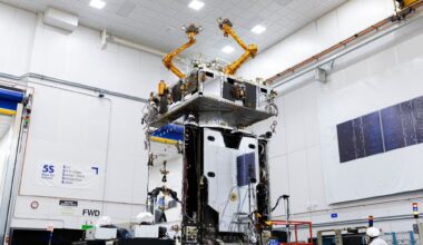 Watch SpaceX launch private satellite-servicing spacecraft to orbit today