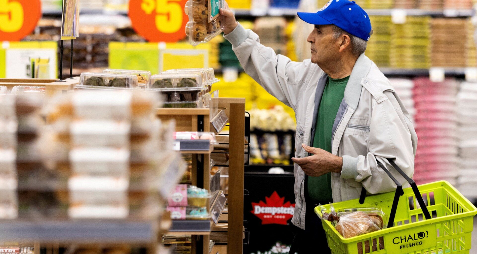 US GDP growth dips as inflation and trade deficits pressure economy | Business and Economy News