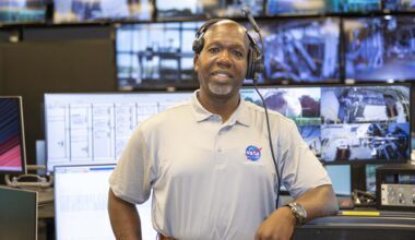 Headshot of Ray Williams