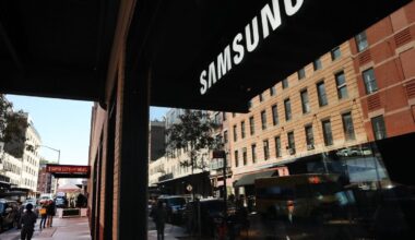 New Samsung Layoffs in the U.S. Show Smartphone Arm's Struggles, Even as It Profits Massively From AI