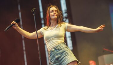 Sigrid on her love of pop and rock: "I've been somewhere in between"