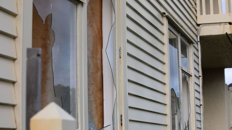 Smashed windows on Ngatiapa Street.